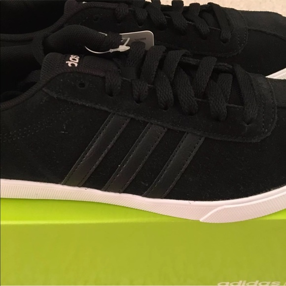 ADIDAS Women’s NEO Courtset Sneaker. Black/Black - Picture 5 of 6